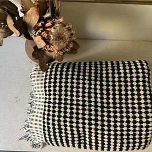 Black White oversized Turkish towels